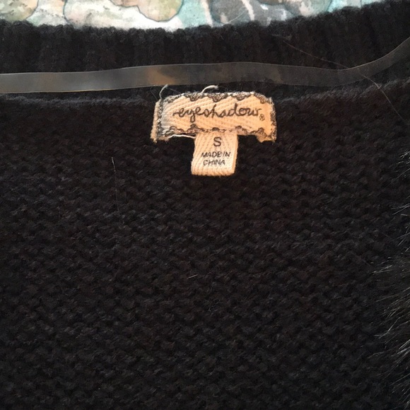 Faux Fur Vest - Picture 2 of 2